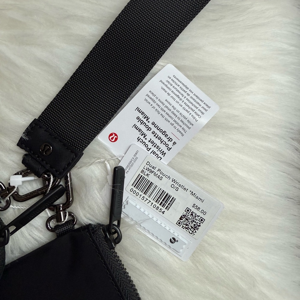 NWT Lululemon Dual Pouch Wristlet Miami New - Picture 2 of 4